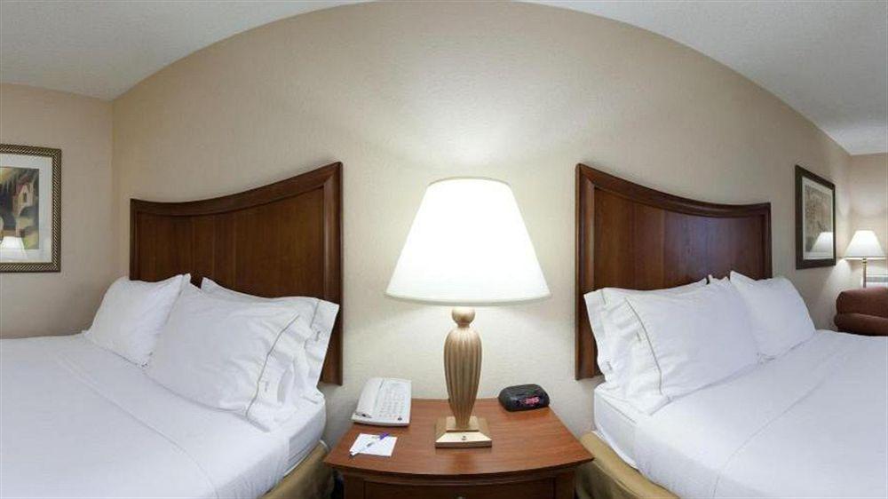 Holiday Inn Express Chicago-Downers Grove By Ihg Dış mekan fotoğraf