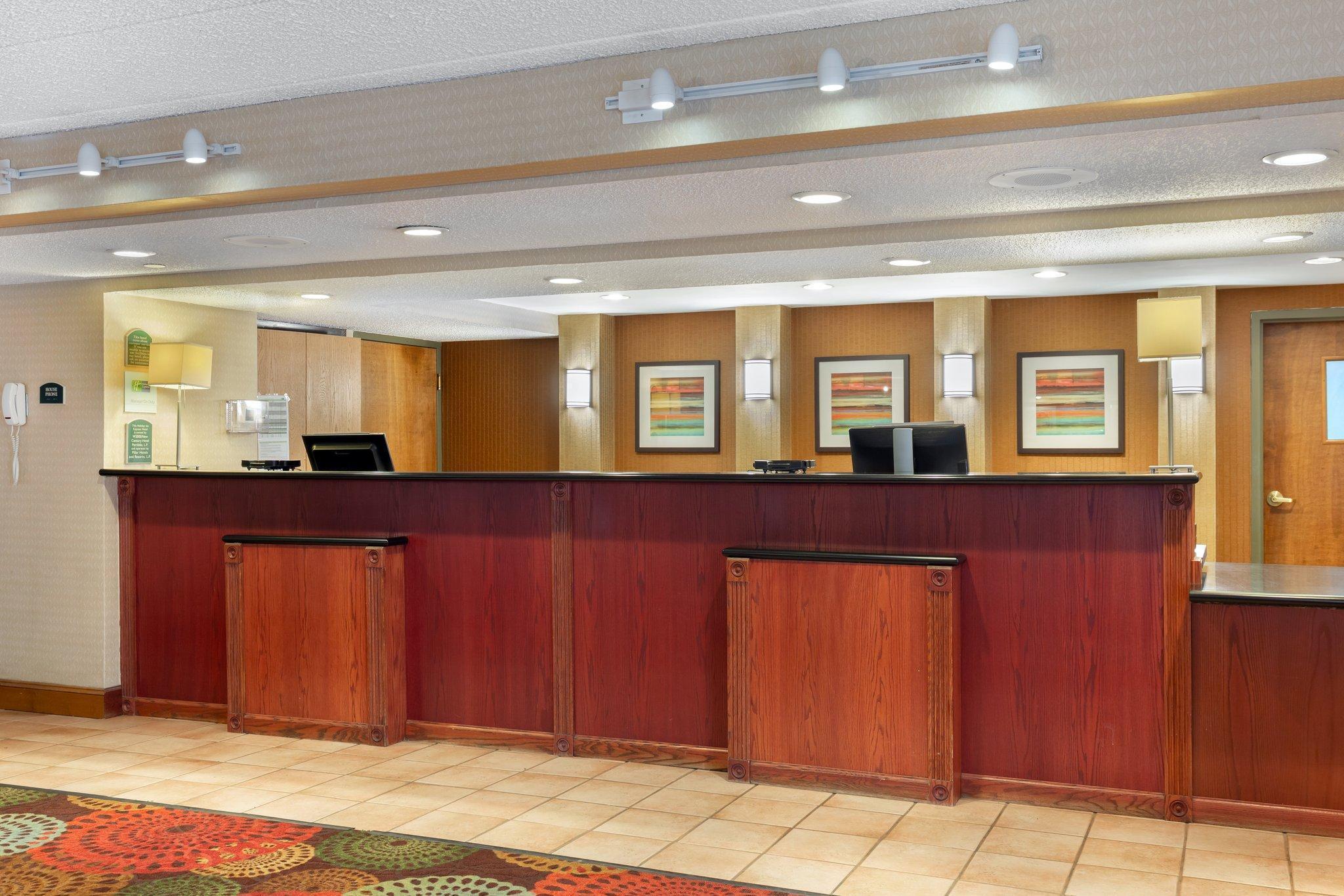 Holiday Inn Express Chicago-Downers Grove By Ihg Dış mekan fotoğraf