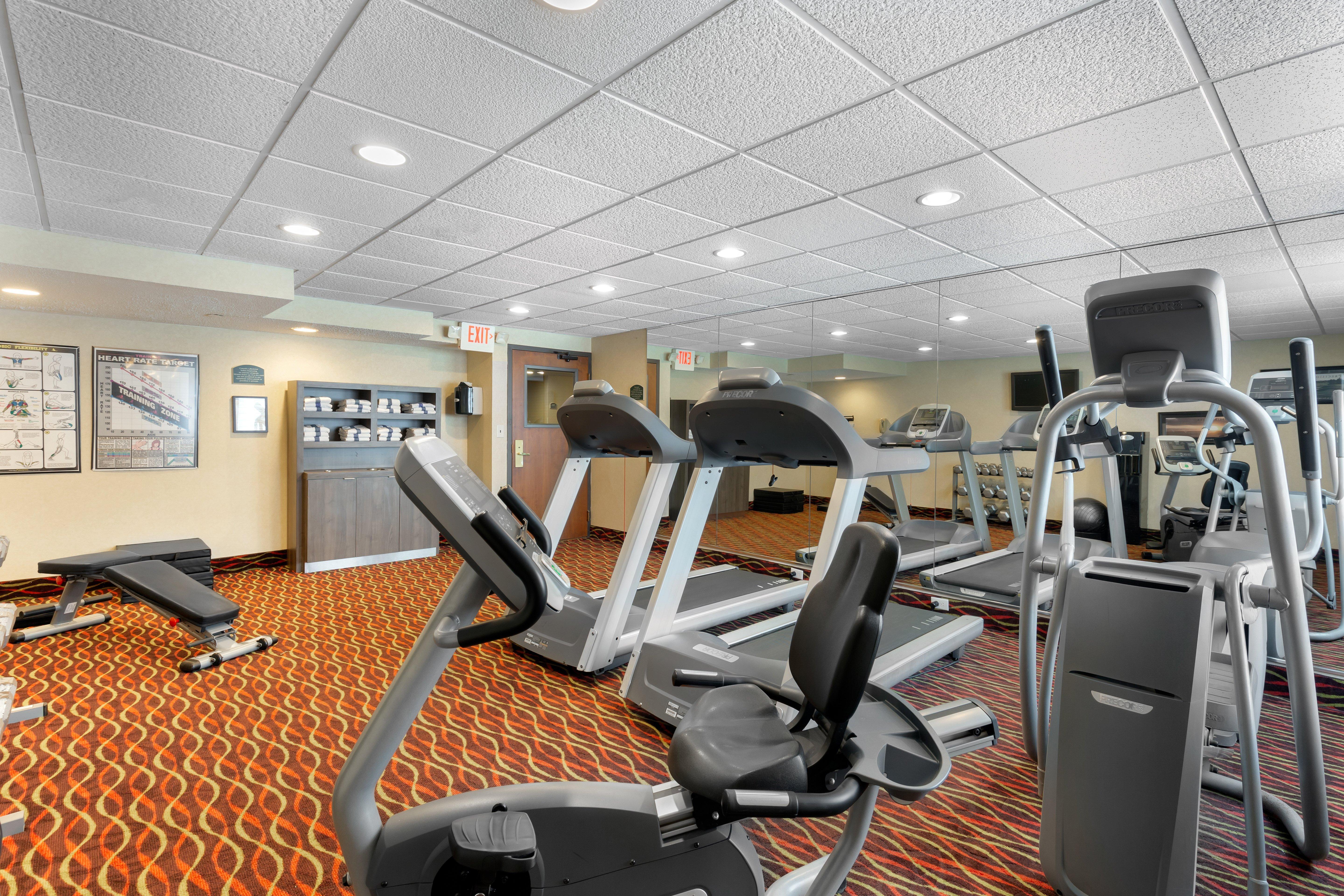 Holiday Inn Express Chicago-Downers Grove By Ihg Dış mekan fotoğraf