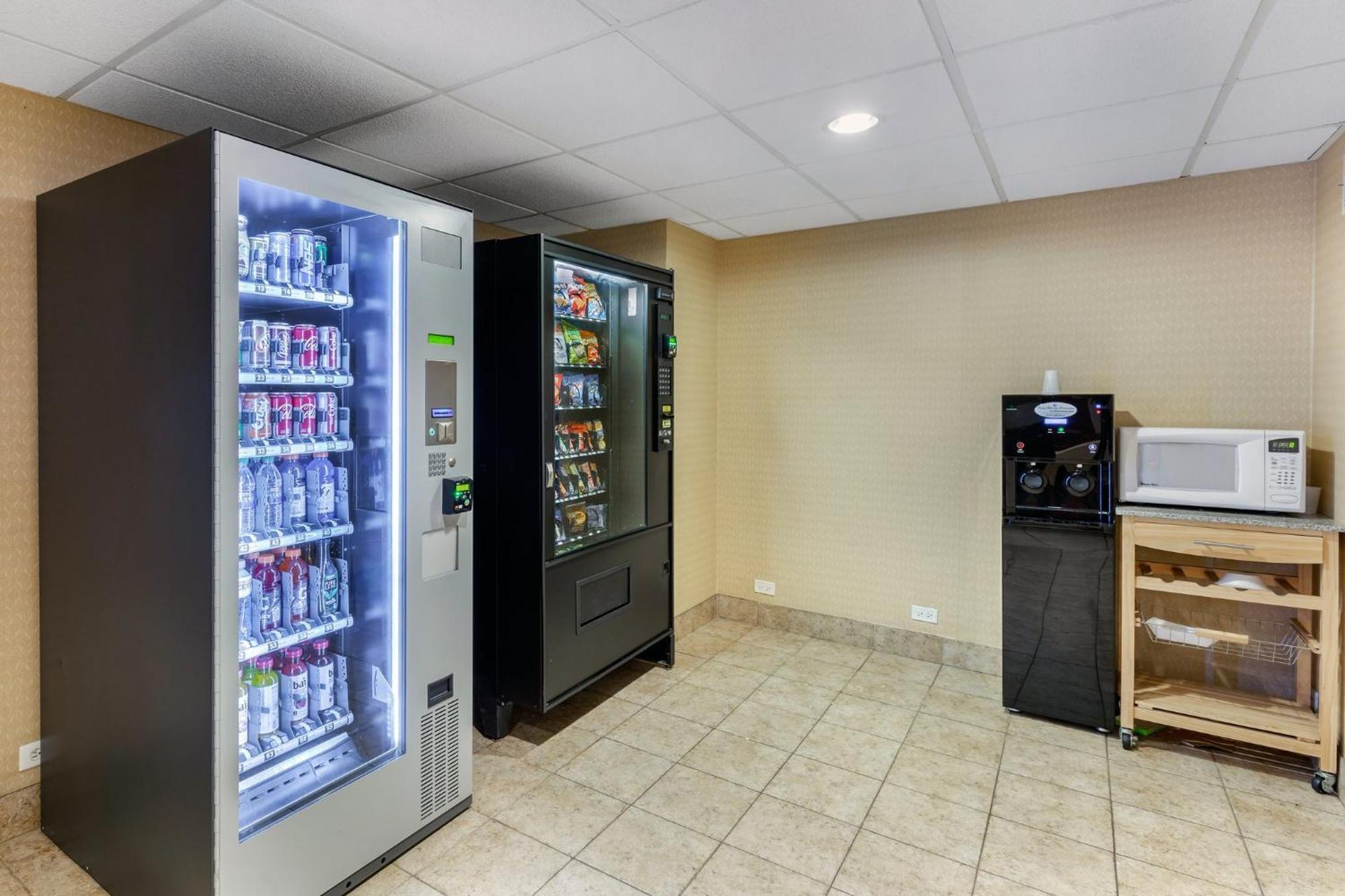Holiday Inn Express Chicago-Downers Grove By Ihg Dış mekan fotoğraf