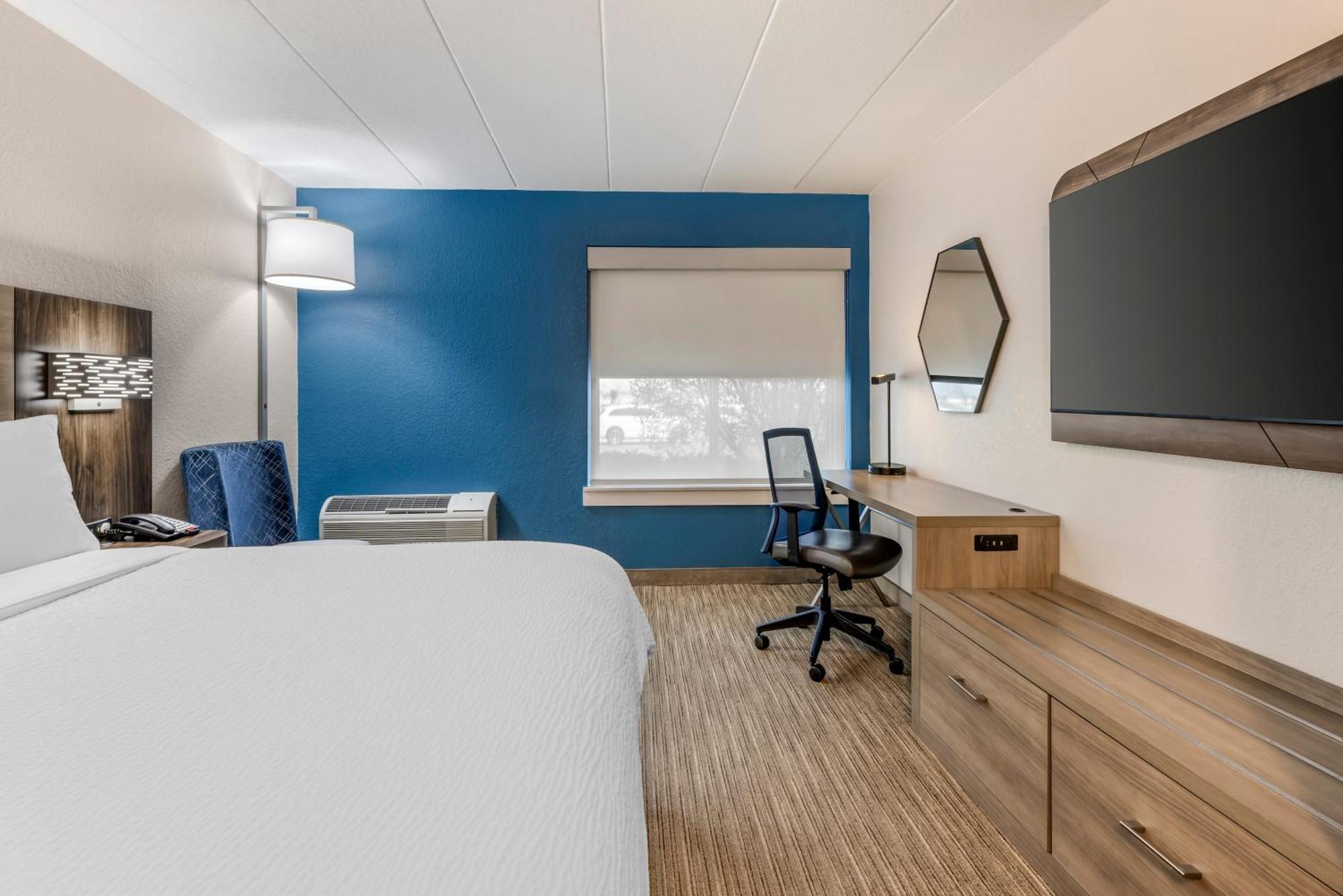 Holiday Inn Express Chicago-Downers Grove By Ihg Dış mekan fotoğraf