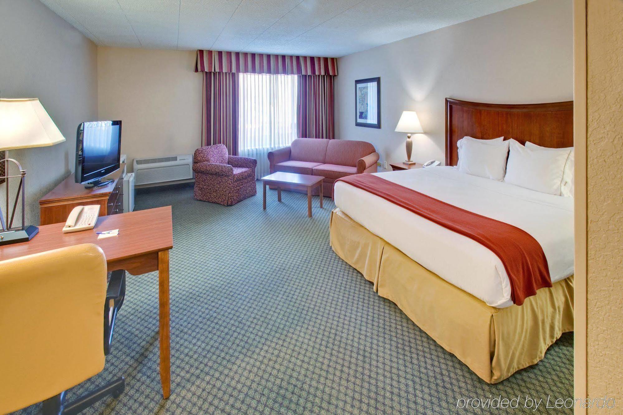 Holiday Inn Express Chicago-Downers Grove By Ihg Dış mekan fotoğraf